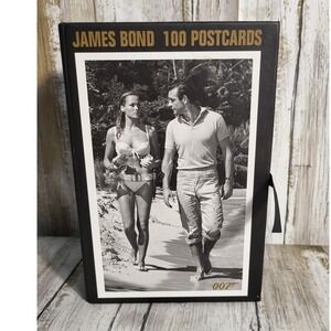 James Bond 007 -‎ 100 Postcards - Celebrating 50 Years of Bond Films